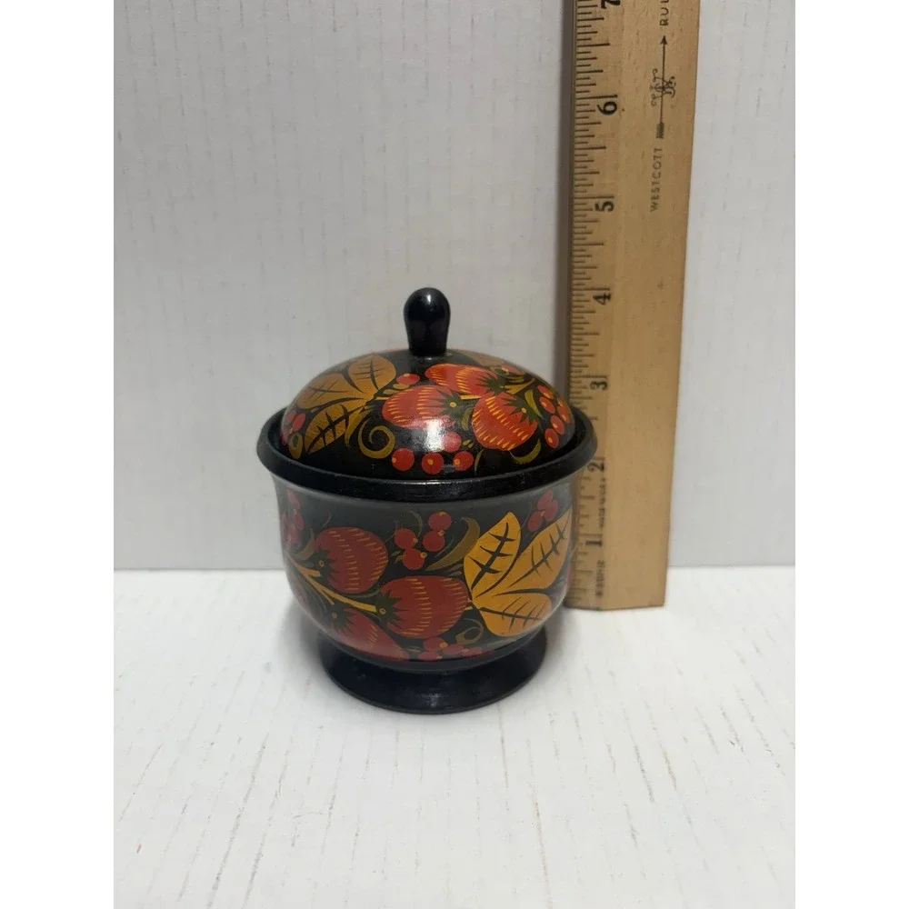 Russian Khokhloma‎ Jar  4 in tall Lidded Wood Lacquer plus 4 spoons